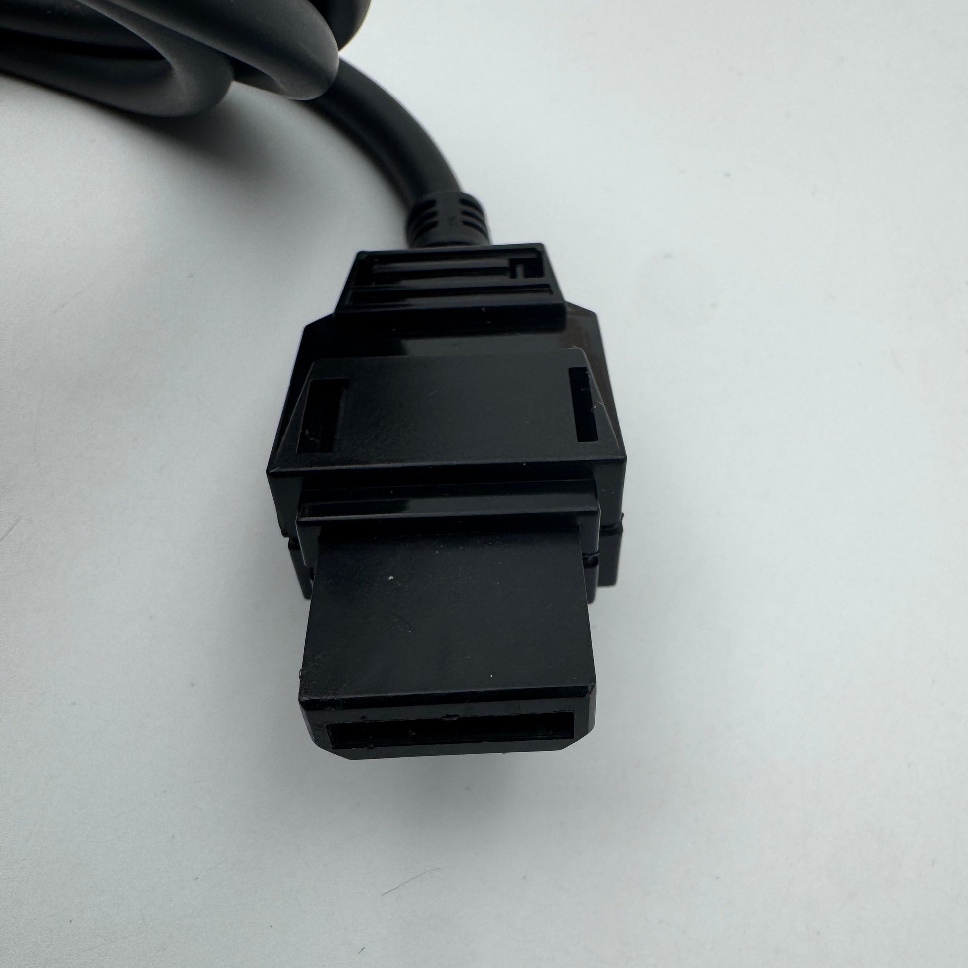 Cable Peritel Audio/Video Compatible avec la Console de Jeu Nintendo NES Retro CASH