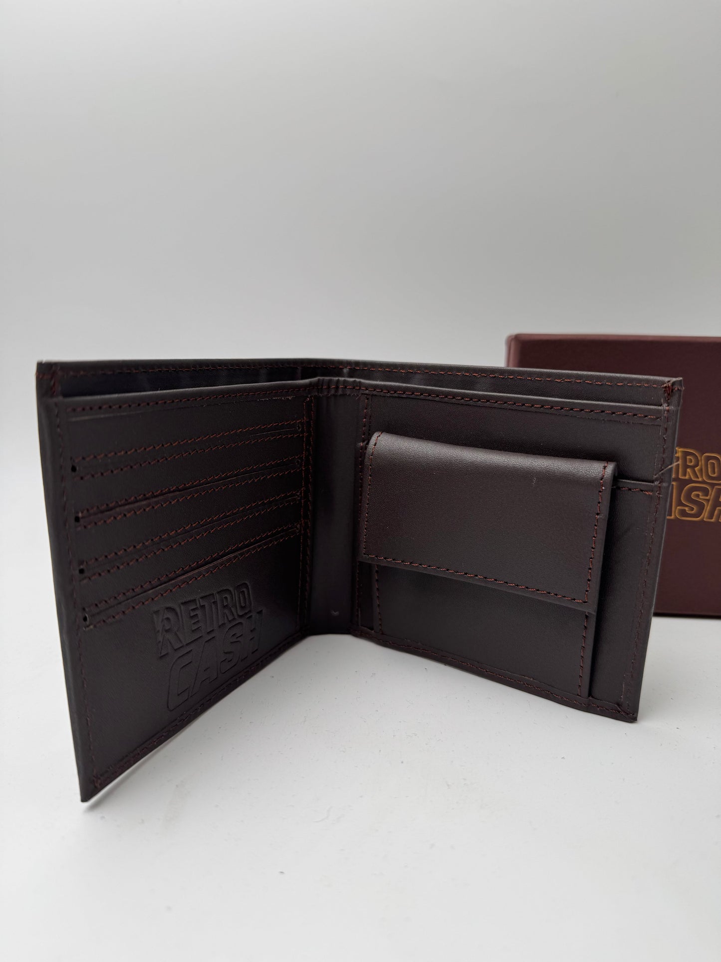 Portefeuille Retro Cash officiel – 100% cuir – Marron foncé texturé – Avec boîte Retro Cash