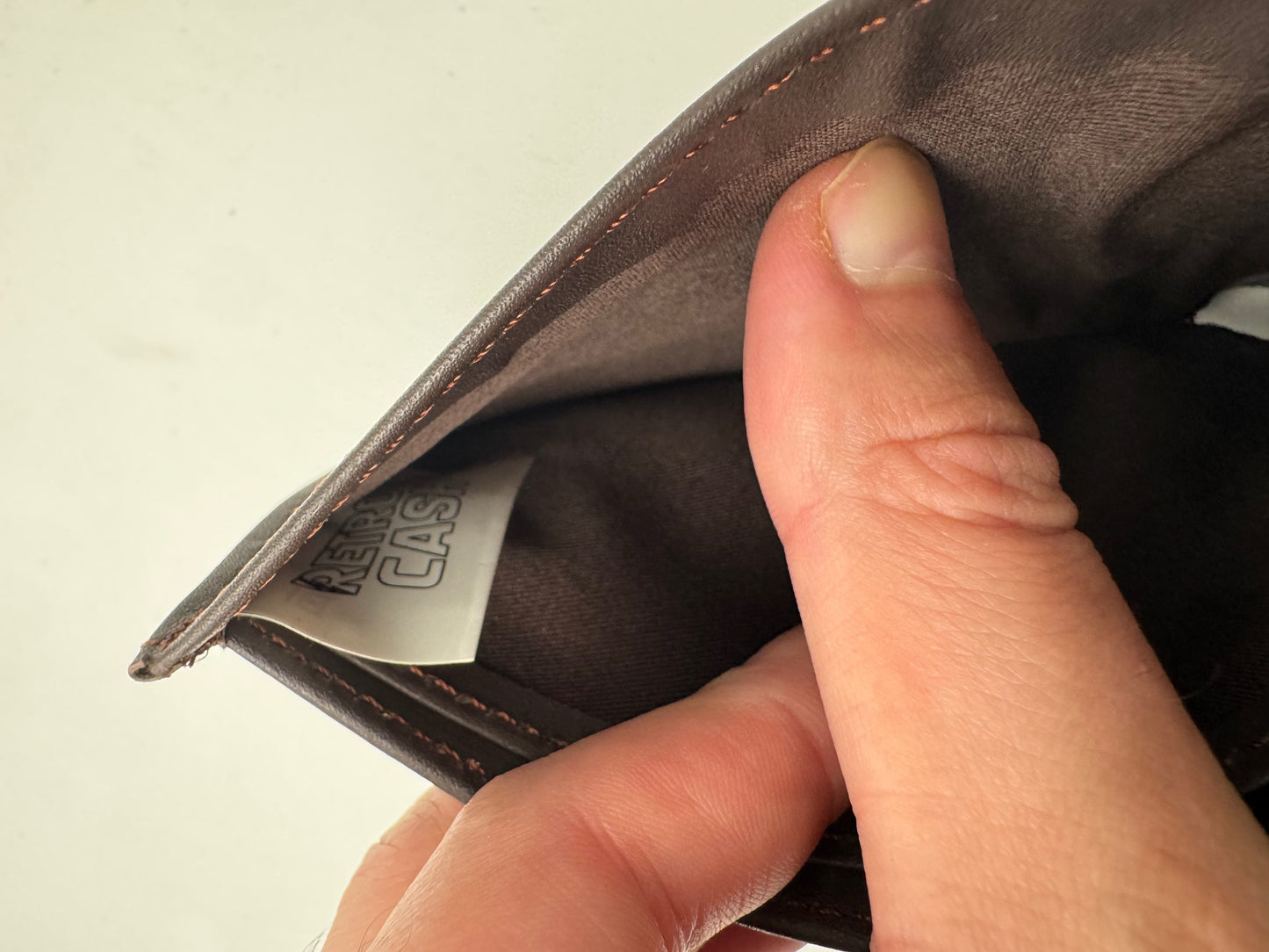 Portefeuille Retro Cash officiel – 100% cuir – Marron foncé texturé – Avec boîte Retro Cash